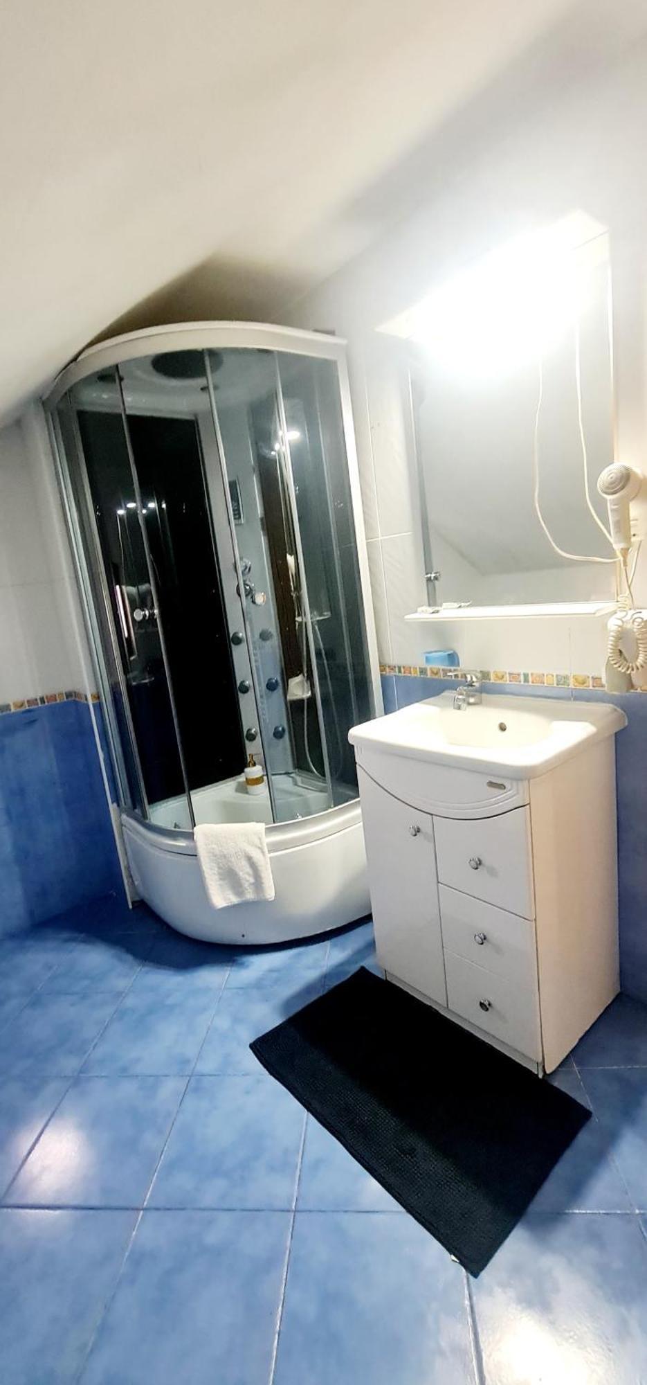 Pensiunea Red Rose Apartments Timişoara Exteriör bild